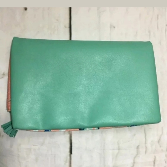 Rachel Pally Reversible Clutch FabFitFun Spring - Picture 3 of 4